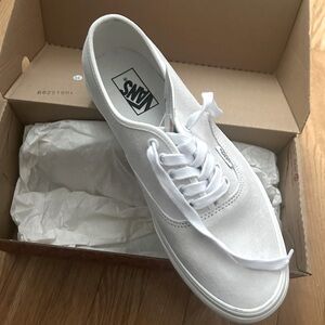 Vans leather authentic